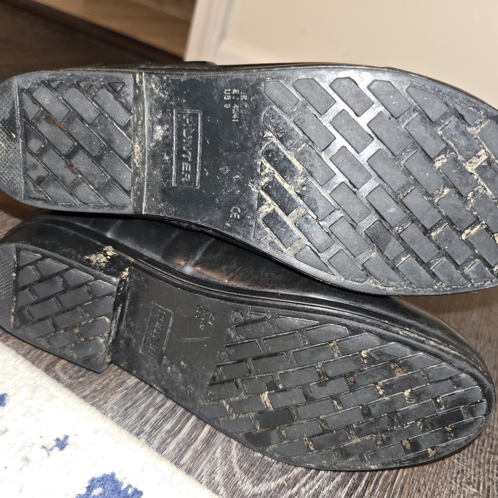 Hunter Tall Quilted Gloss Boot; Black sz 9 US - Picture 2 of 7